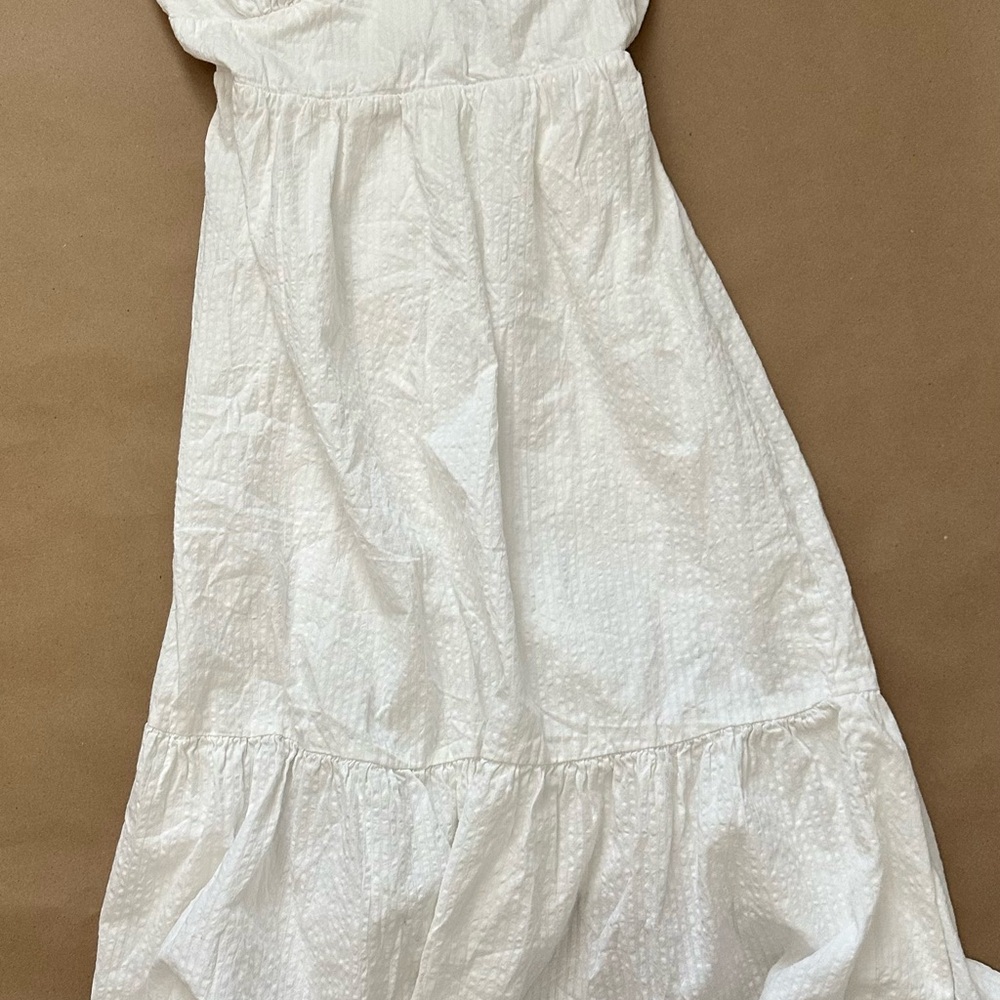 Jessica Simpson Elegant White Dress